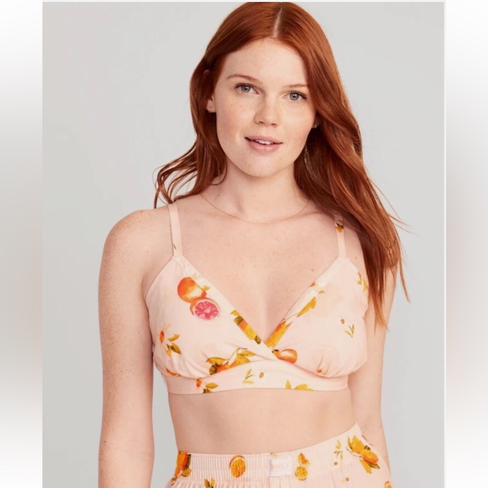 NWTs Old Navy Women's Peachy Pastel Floral & Fruit Print Crop Top - Picture 3 of 13